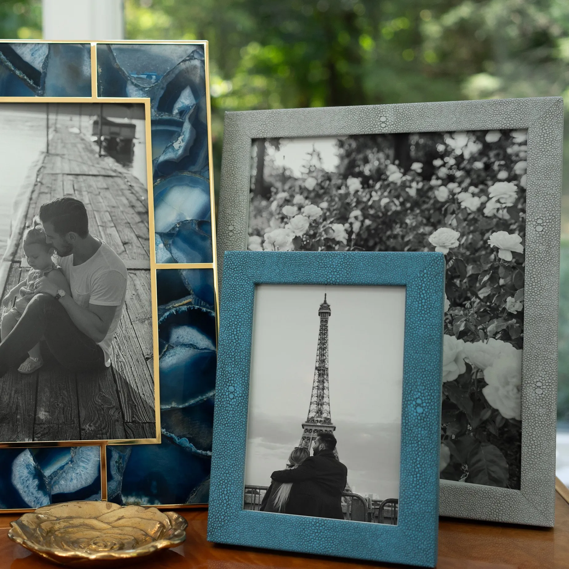 Blue Leather Embossed Stingray Photographer's Molding Frame