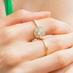 Breathe Leaf Poesy Slim 18K Gold Stackable Ring