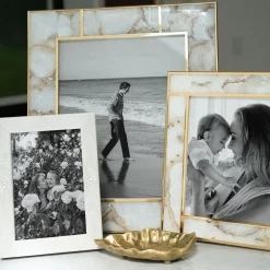 Cream Leather Embossed Stingray Photographer's Molding Frame