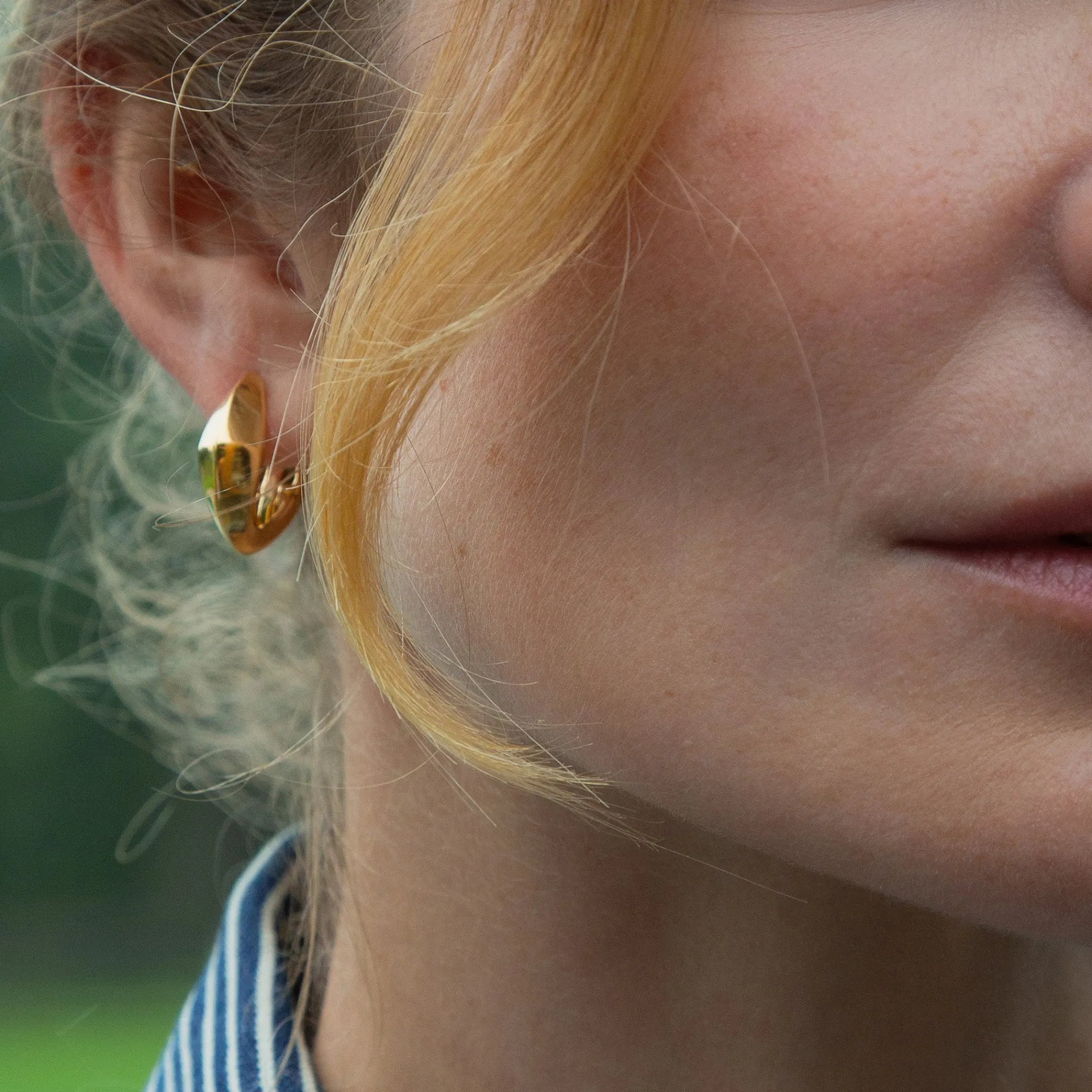 18K Gold Large "Points North" Earring