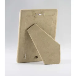 Pyramid Frame
