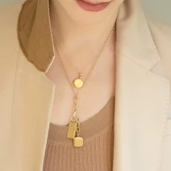 Slim Cushion "Viv" 18K Gold Locket Charm